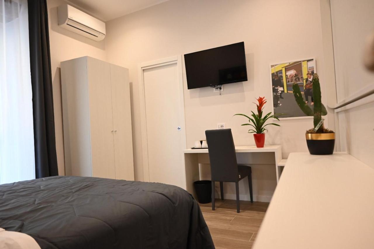 נאפולי B&B Palazzina Avallone מראה חיצוני תמונה