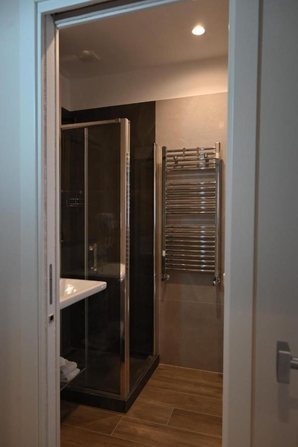 נאפולי B&B Palazzina Avallone מראה חיצוני תמונה